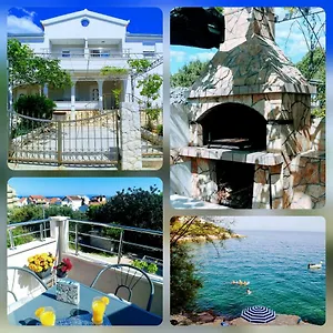 apartman-dineva.hotels-in-trogir.com/
